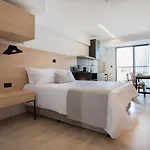 Aparthotel Alinea Urban Saripolou Square