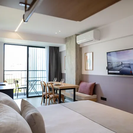 Alinea Urban Saripolou Square 아파트호텔 4*