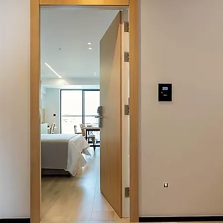 Alinea Urban Saripolou Square Aparthotel 4*