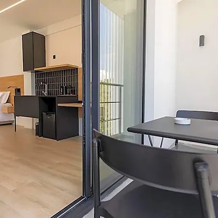 Alinea Urban Saripolou Square 4*