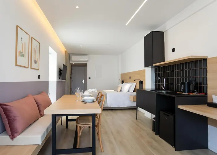 Alinea Urban Saripolou Square Ξενοδοχείο με διαμερίσματα Λεμεσός