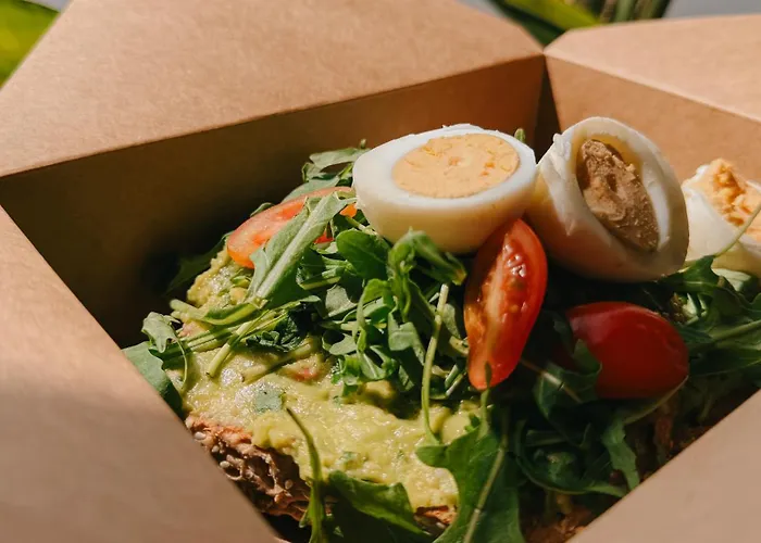 Ξενοδοχείο με διαμερίσματα Alinea Urban Saripolou Square 4*