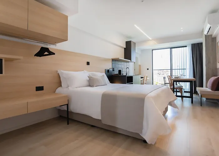 Apartahotel Alinea Urban Saripolou Square